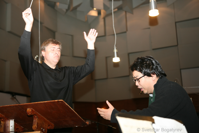 Conductor Vladimir Sheiko & Ho-yoon Chung (tenor, Korea)